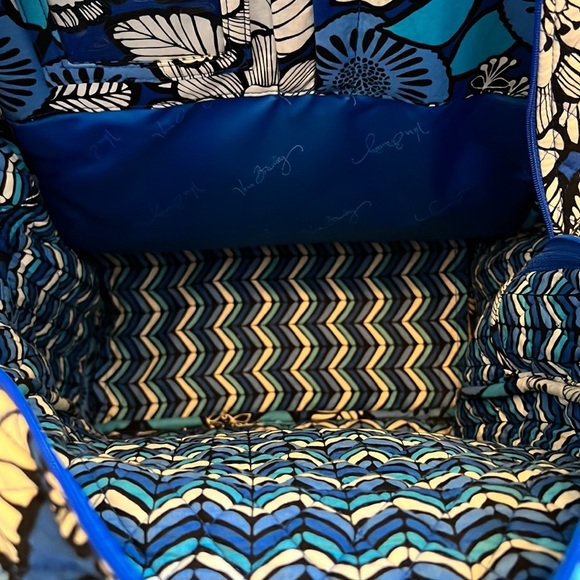 Vera Bradley Backpack - Picture 4 of 7